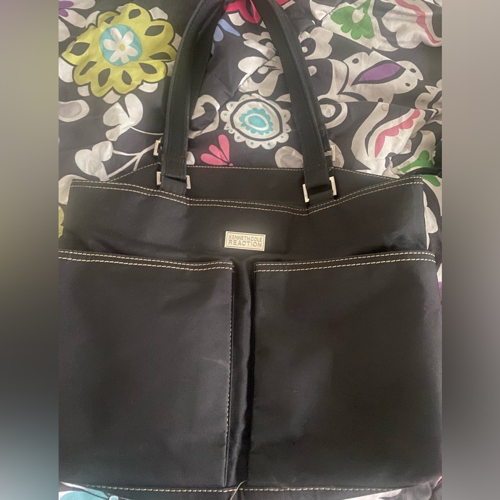 Kenneth Cole reaction black tote purse